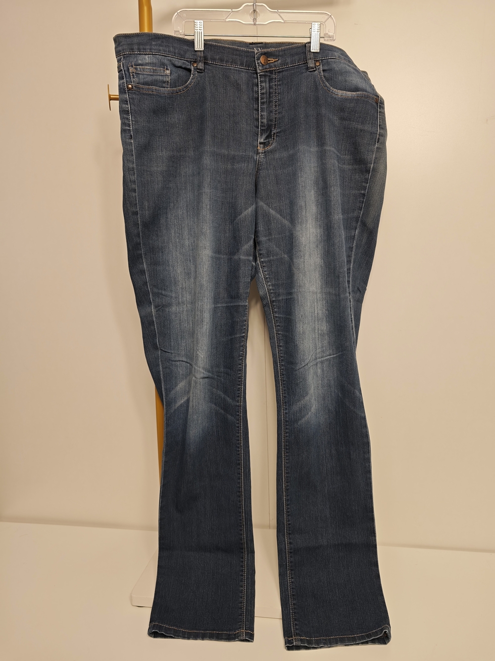 New York & Company Blue Skinny Jeans Sits At Lower Waist Size 18 Tall